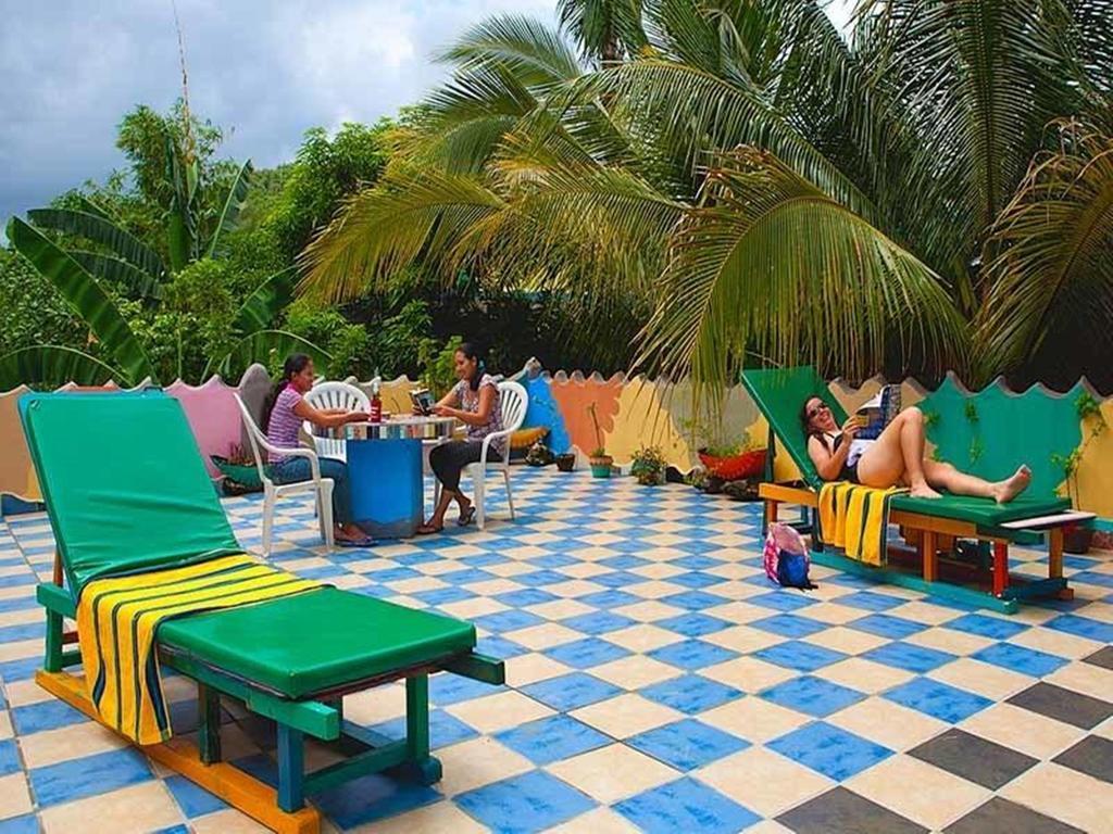 Takatuka Beach Resort Sipalay Ngoại thất bức ảnh